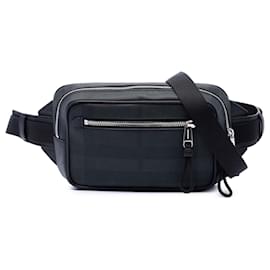 Borsa a tracolla Burberry Black London Check in tela rivestita