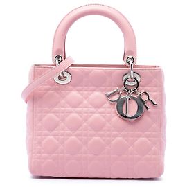 Lady Dior en piel de cordero cannage rosa, tamaño Medium