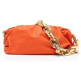 Bolsa Clutch The Chain em couro de bezerro Bottega Veneta