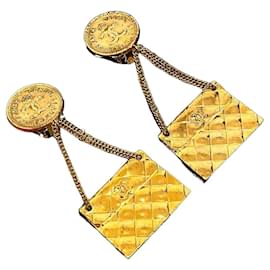 Orecchini Chanel Matelasse