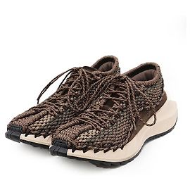 Valentino Garavani Technical Knit Sneakers aus Wildleder