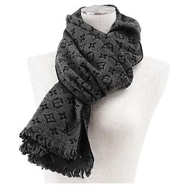 Louis Vuitton Classic Monogram Wollschal
