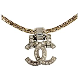 Collana Choker Chanel A23P Coco Mark con perline