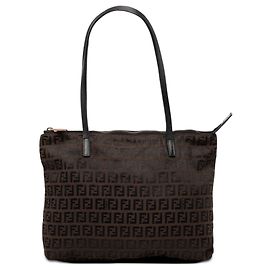 Fendi Zucchino Canvas Tote in Braun