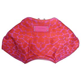 Clutch De Manta Alexander McQueen in rosa