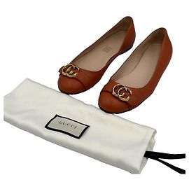 Ballerine Gucci Interlocking G in pelle marrone chiaro
