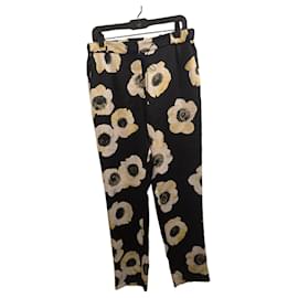 Pantalones Hugo Boss con estampado floral