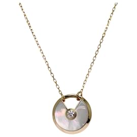 Collar Amulette Cartier de concha con diamante