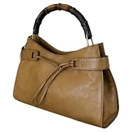 Borsa in pelle con manico in bambù Gucci