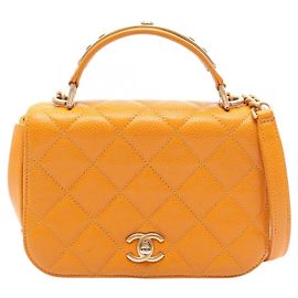 Bolso Chanel Matelassé Top Handle 2-Way Shoulder Bag