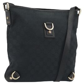 Bolsa de Ombro GUCCI GG Canvas Abbey Preta Dourada 131326 Auth 191311A