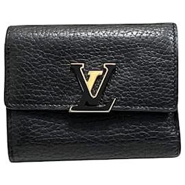 Carteira Louis Vuitton Portefeuille Capucines XS Tri-fold Wallet