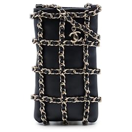 Clutch Chanel Black Lambskin Tech Me Out con catena