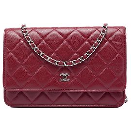 Portafoglio con catena Chanel Red CC in Caviar trapuntato