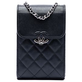 Portacellulare Chanel Black CC in Caviar trapuntato con catena