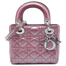 Lady Dior Mini Iridescente in agnello Cannage rosa di Dior