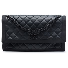 Chanel Black CC trapuntato in agnello e grosgrain So Black Flap