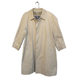 Burberrys Vintage Beige Trenchcoat