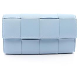 Cartera larga bi-fold Cassette Maxi Intrecciato Bottega Veneta