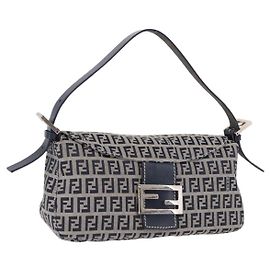 Borsa a tracolla FENDI Zucchino Canvas Mamma Baguette Navy Silver Auth 191734V