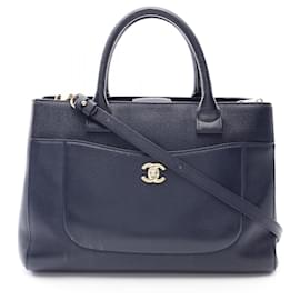 Chanel Neo Executive Tote Handtasche