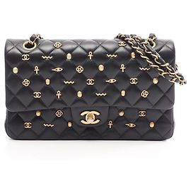 Chanel Matelassé Egyptian Charm Double Flap Schultertasche