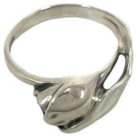 Tiffany & Co. Tulip Band Ring