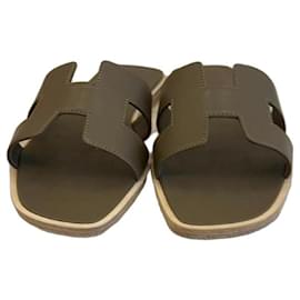 Hermès Sandali Oran in pelle Étoupe