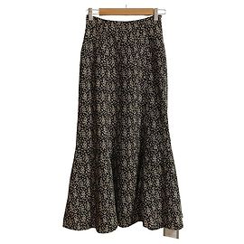 Autre Marque Falda acampanada con estampado floral Rirandture