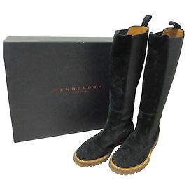 Autre Marque Stivali Chelsea lunghi Henderson in scamosciato con dettagli wingtip