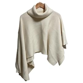 Autre Marque Asymmetrischer Strick-Poncho DRAE BY BLOSSOM