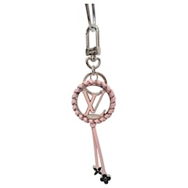 Portachiavi con Charm in Pelle Berry Rosa LV - Louis Vuitton