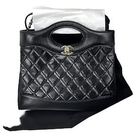 Chanel Borsa New Mini Chip Crossbody Black Gold