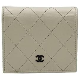 Chanel Portafoglio Bifold Matelassé Classico