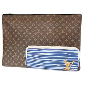 Louis Vuitton Pochette Multi-Tasche Monogram Épi Edizione Limitata