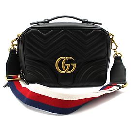 Gucci Borsa a mano e a tracolla GG Marmont matelassé nera