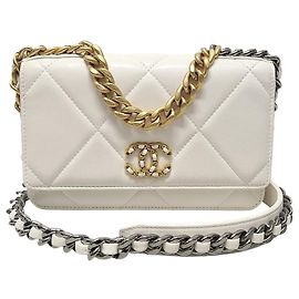 Chanel Borsa a tracolla in agnello bianco e oro