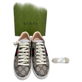 Gucci Tênis Ace GG Supreme Feminino