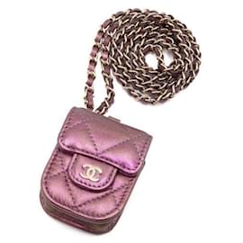 Collana con custodia per AirPods trapuntata CC in caviale viola e tonalità oro - Chanel