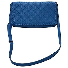 Bottega Veneta Clutch a tracolla in nappa Intrecciato