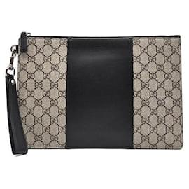 Gucci Clutch Eden GG Supreme