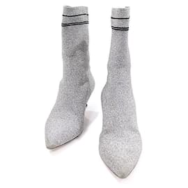 Knöchelstiefel aus Strick für Damen mit silbernem Glitzer-Logo-Schriftzug - Miu Miu