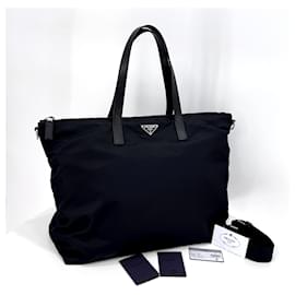 Borsa shopper in nylon con logo triangolare, borsa a tracolla Nero - Prada