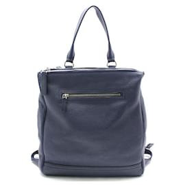 Pandora Rucksack aus dunkelblauem Kalbsleder - Givenchy