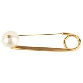 Spilla Logo CC in Oro e Madreperla - Chanel