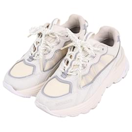 Moncler Sneakers Light Runner Ivory