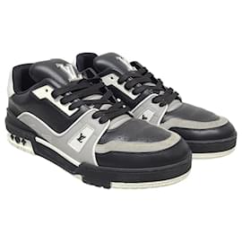 Louis Vuitton Sneakers Trainer in pelle LV Nero e Grigio
