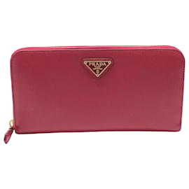 Prada Cartera larga de Saffiano rosa con logotipo de triángulo dorado
