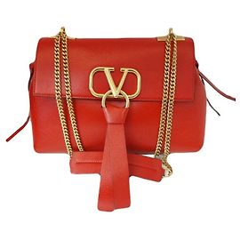 Valentino Borsa a tracolla con catena ad anello di colore rosso