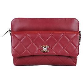 Chanel Bolsa de aba com corrente Red Series